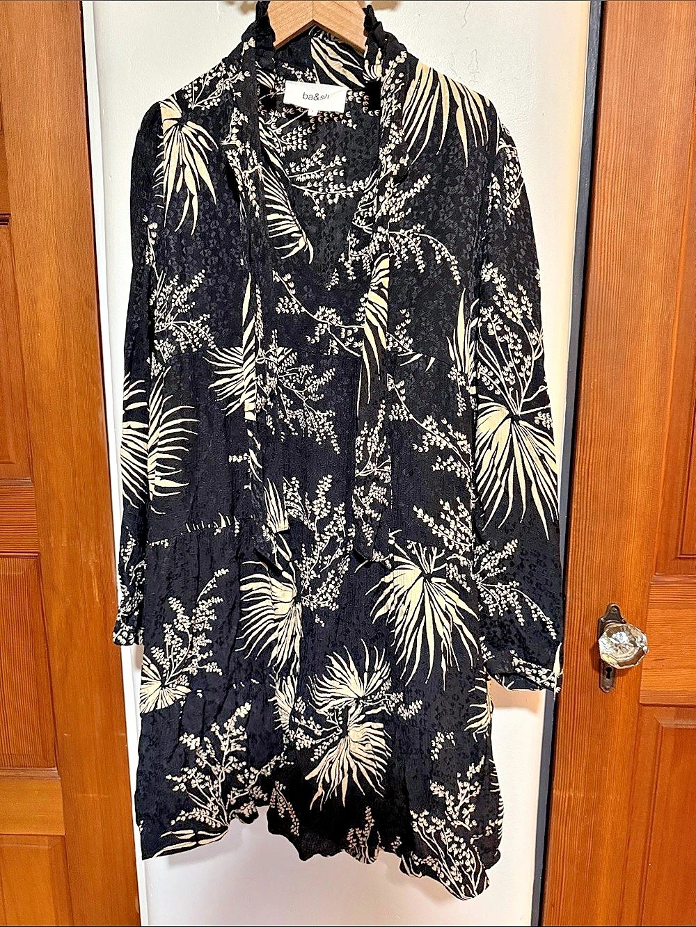 ba&sh Eugenie Dress Floral Tie Neck Mini Dress Black & Cream Size 2 Like New